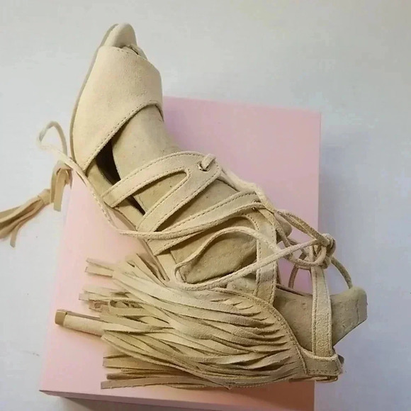 Qupid Grammy size 6 medium strappy heeled sandals - Picture 5 of 10